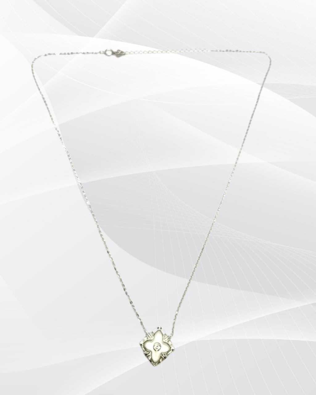 Luster Bloom Necklace