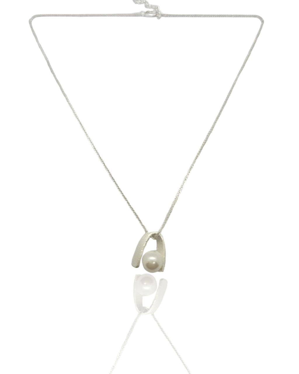 Pearl Grace Pendant
