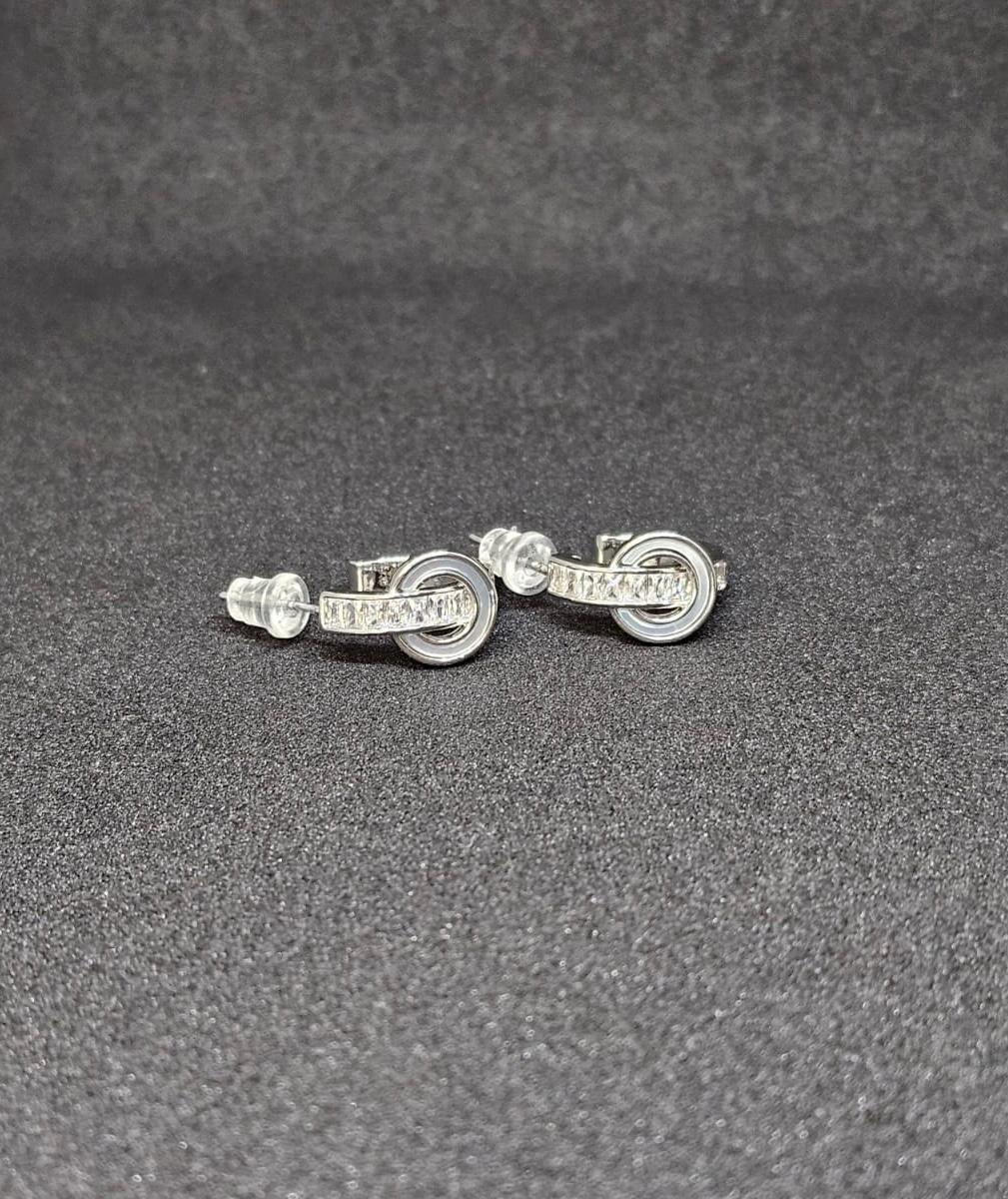 Eclipse Spark Studs