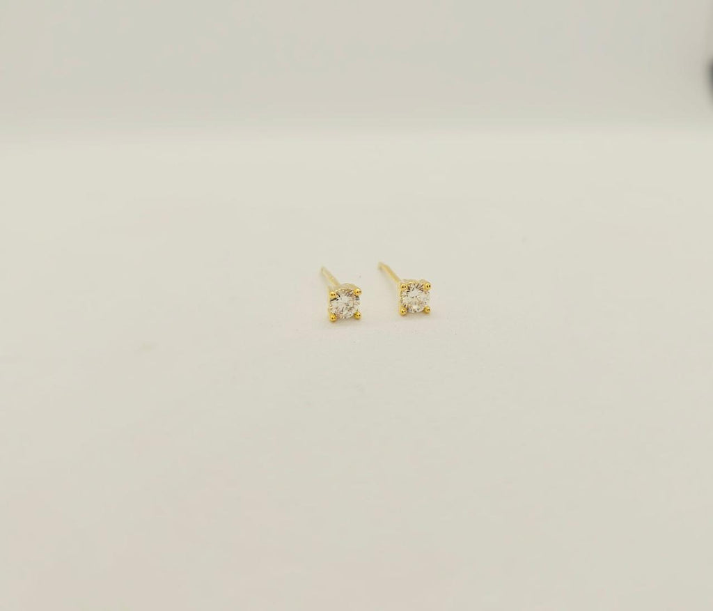 Minimalist Solitaire Zarkan Studs