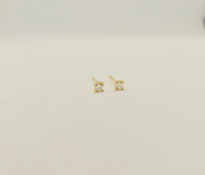 Minimalist Solitaire Zarkan Studs